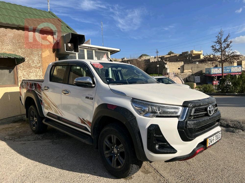 تويوتا هايلوكس